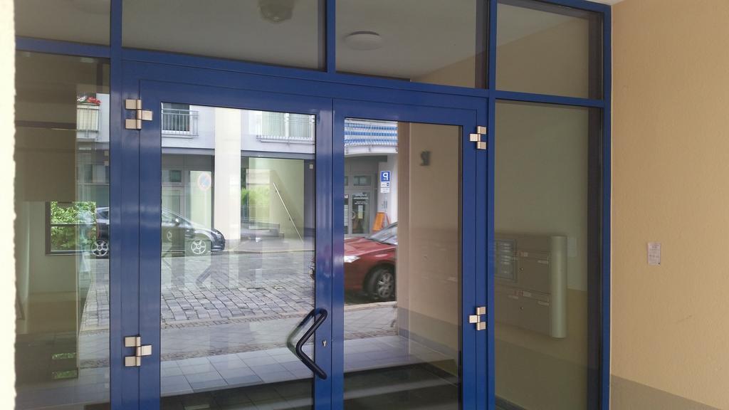 Lut10Her Sky-Fly Hotel Leipzig Exterior foto