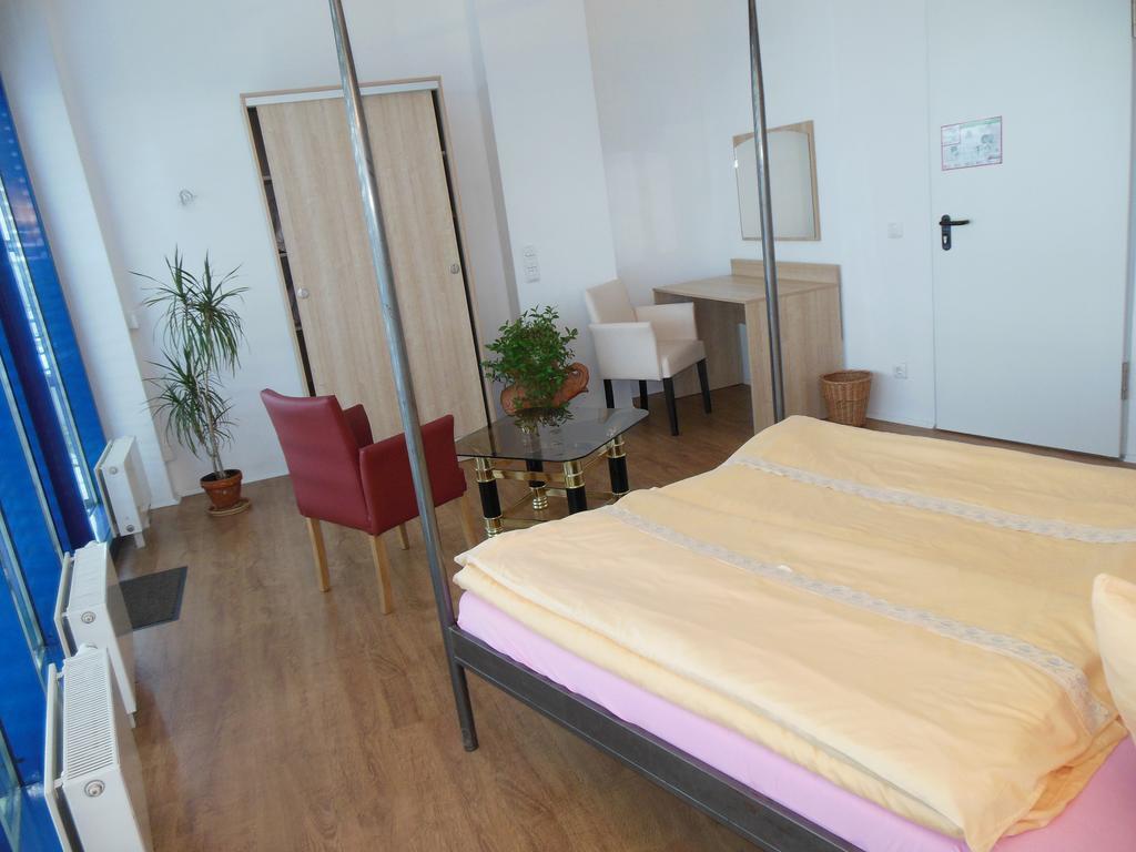 Lut10Her Sky-Fly Hotel Leipzig Cameră foto